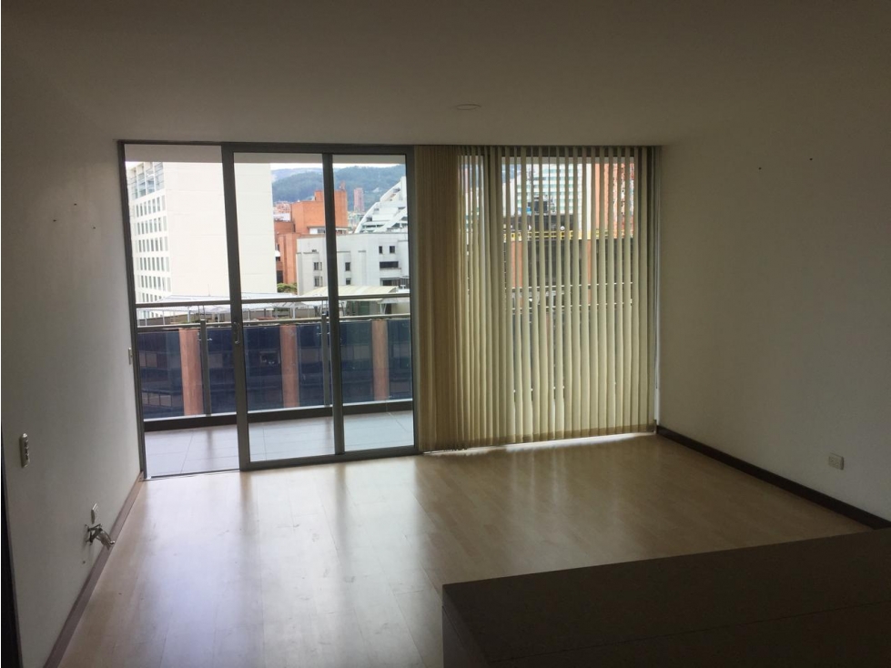 APARTAMENTO EN ARRIENDO SECTOR OVIEDO - POBLADO — foto 2