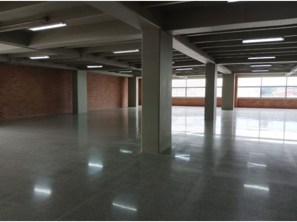 Local en arriendo ubicado en el sector de Guayabal - 1