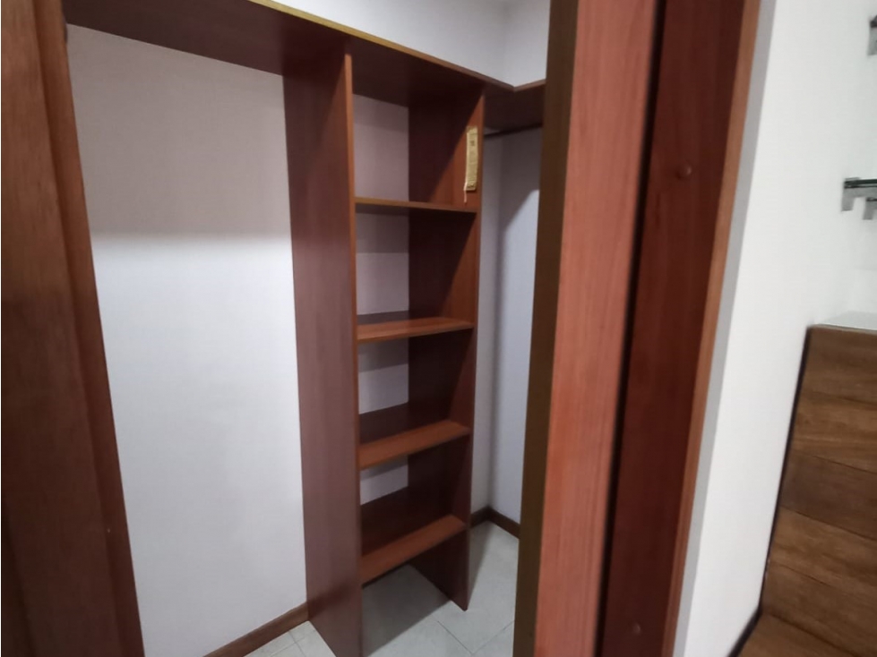 APARTAMENTO EN ARRIENDO SECTOR CASTROPOL — foto 4
