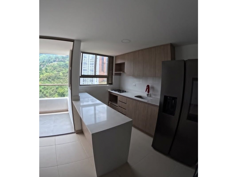 APARTAMENTO EN VENTA SECTOR ALTO DE LAS FLORES - SABANETA — foto 3