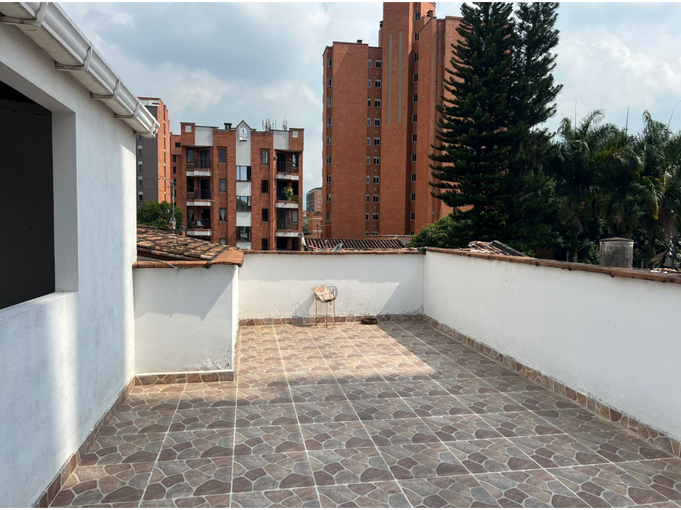 CASA EN ARRIENDO SECTOR BELEN NOGALES -ALMENDROS - POBLADO