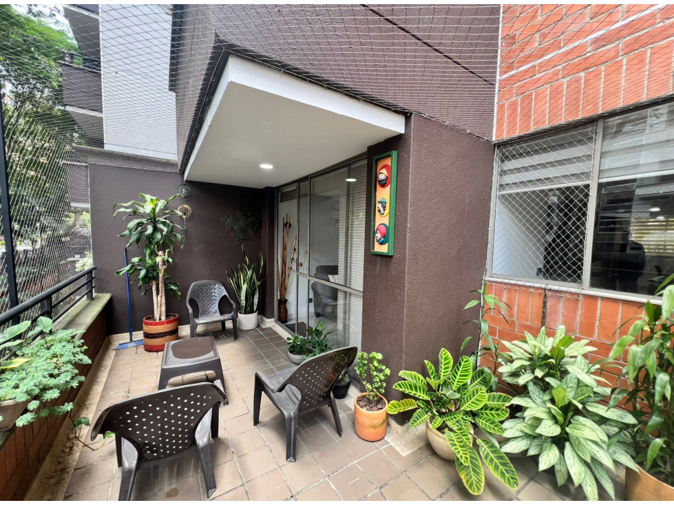 APARTAMENTO AMOBLADO EN ARRIENDO SECTOR CALLE JARDIN - ENVIGADO.
