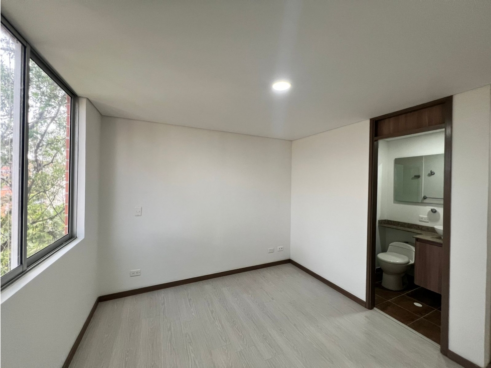 APARTAMENTO EN ARRIENDO EN LOS NARANJOS - ENVIGADO — foto 6