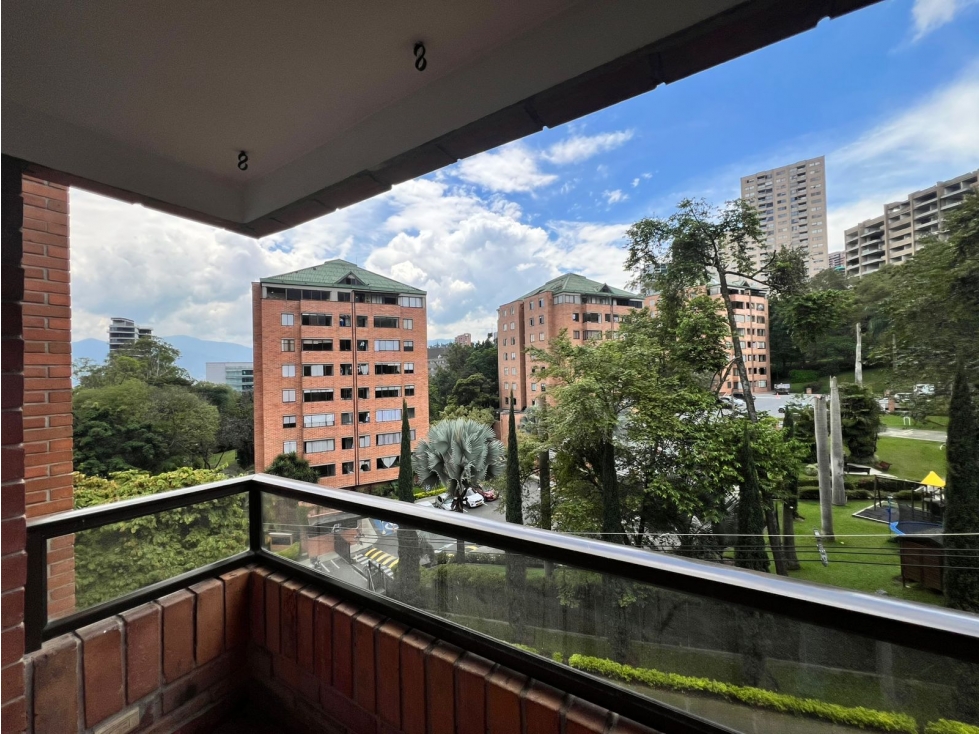 APARTAMENTO EN ARRIENDO SECTOR LAS LOMAS - POBLADO — foto 3
