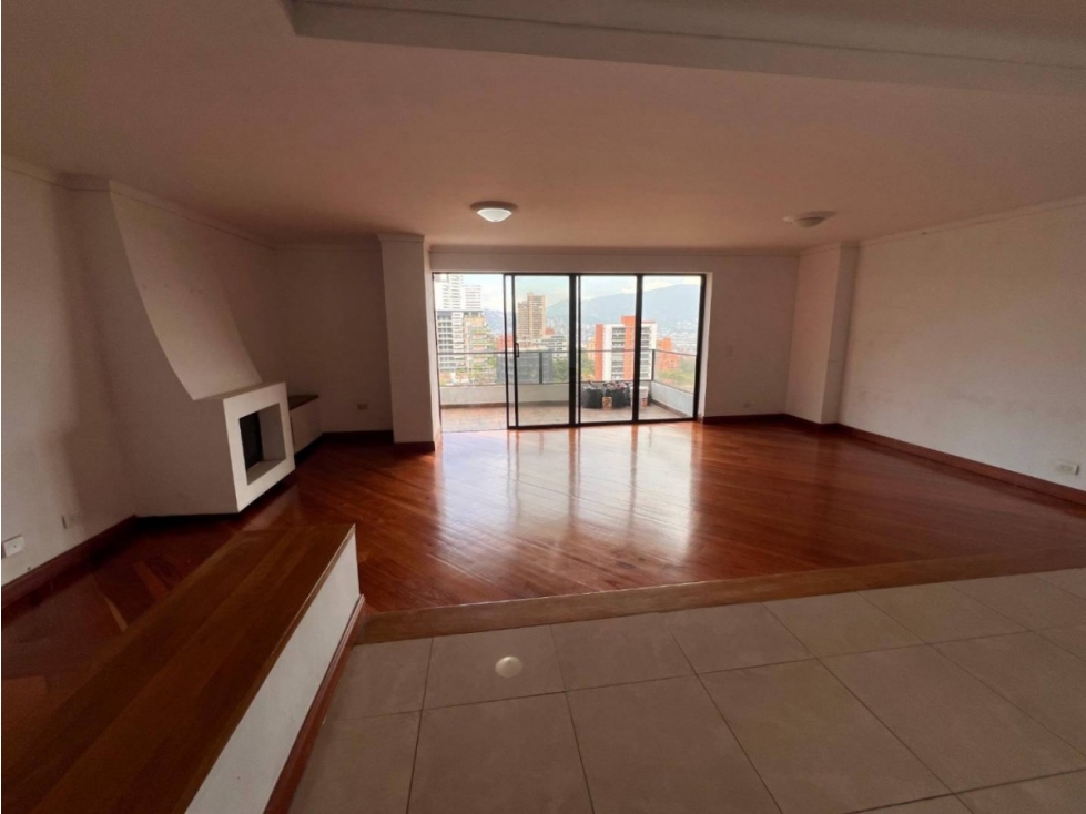 APARTAMENTO EN ARRIENDO SECTOR LOS BALOS - POBLADO — foto 2