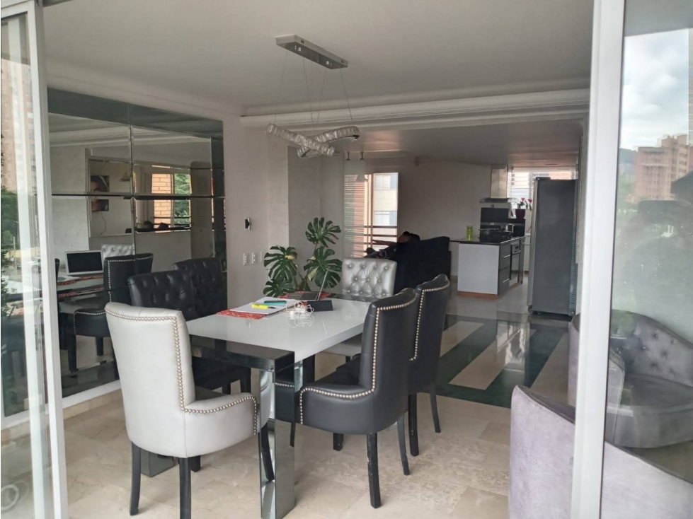 APARTAMENTO EN ARRIENDO SECTOR LOS PARRA - EL POBLADO