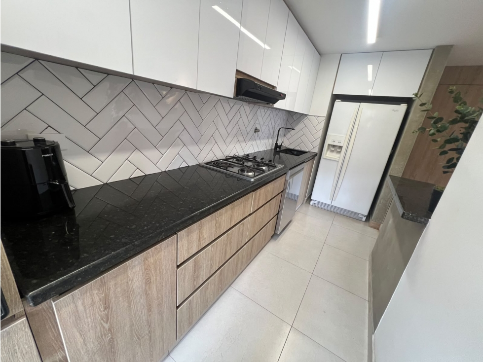 APARTAMENTO AMOBLADO EN EL SECTOR DE PROVENZA - POBLADO — foto 2