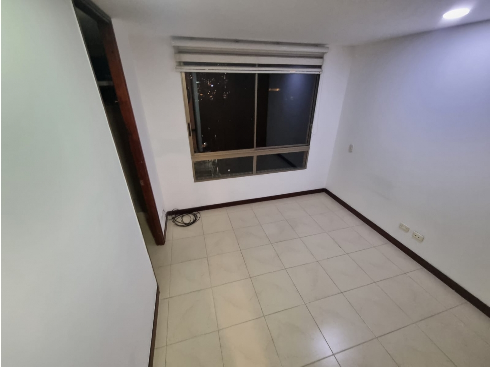 APARTAMENTO EN ARRIENDO SECTOR DE LOS PARRA - POBLADO — foto 5