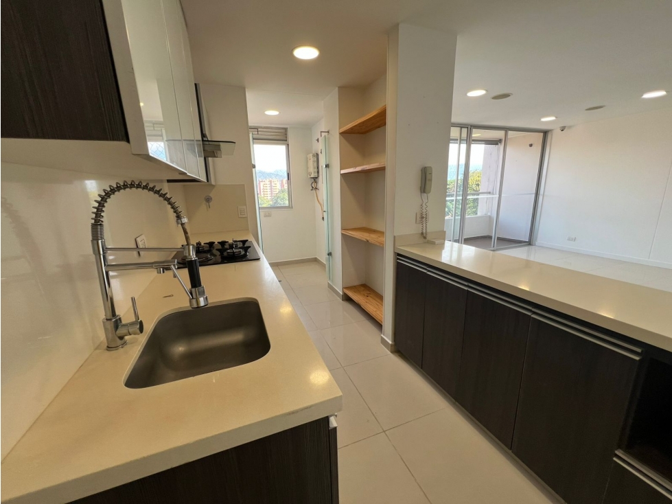 APARTAMENTO EN ARRIENDO SECTOR CUMBRES - ENVIGADO — foto 5