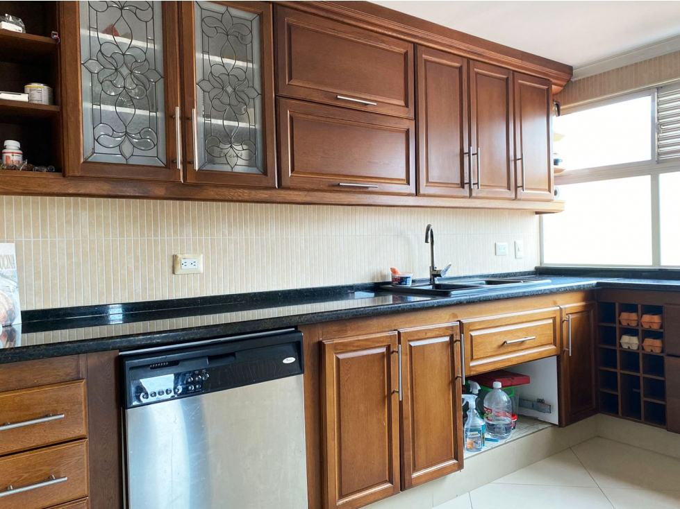 APARTAMENTO EN VENTA SECTOR PONTEVEDRA -ENVIGADO — foto 2