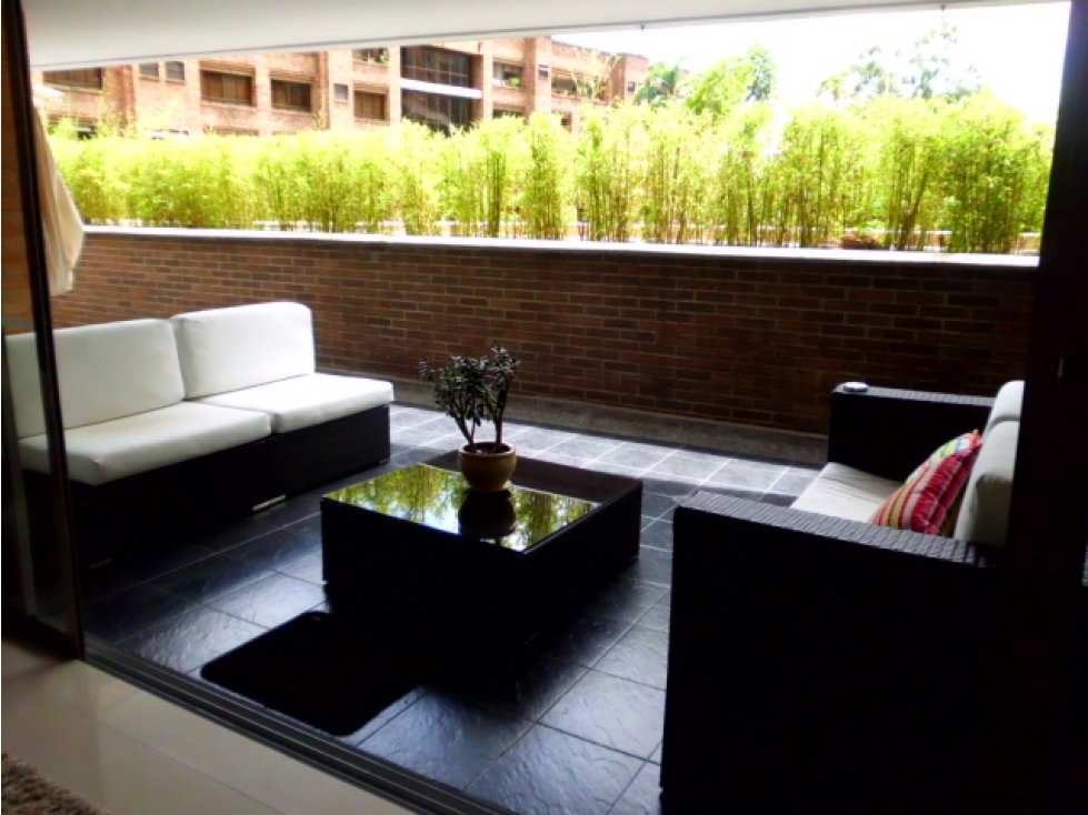 APARTAMENTO EN VENTA SECTOR LOMA LOS GONZALEZ - POBLADO — foto 2