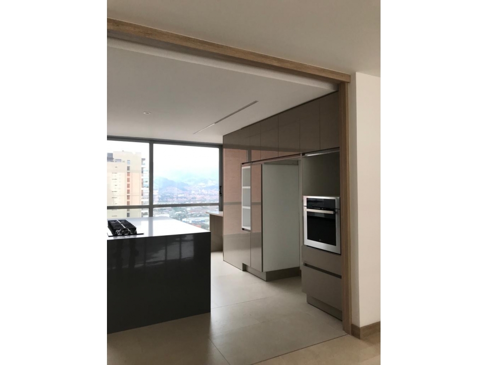 APARTAMENTO PARA ARRIENDO SECTOR LA LINDE - POBLADO — foto 4