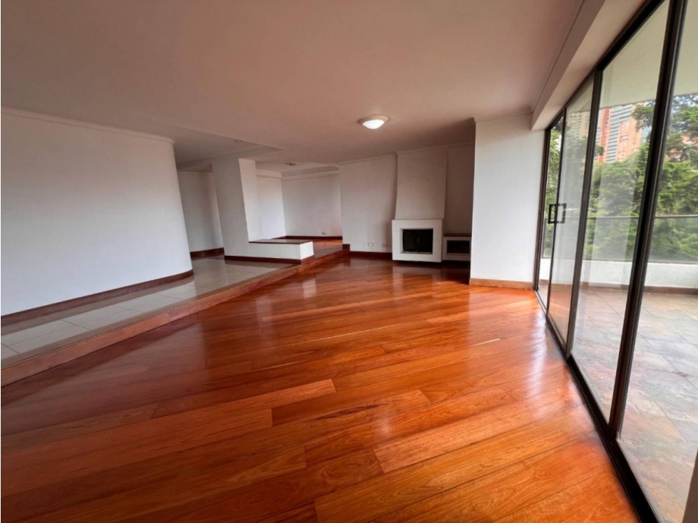APARTAMENTO EN ARRIENDO SECTOR LOS BALOS - POBLADO — foto 5