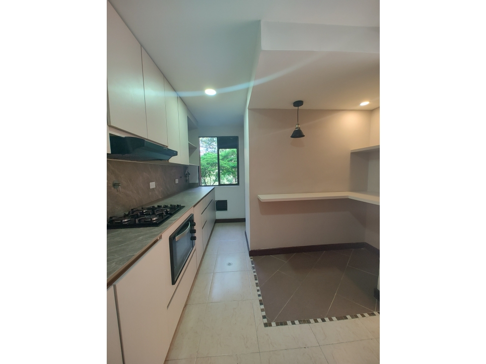 APARTAMENTO EN VENTA SECTOR LA FRONTERA - POBLADO — foto 3
