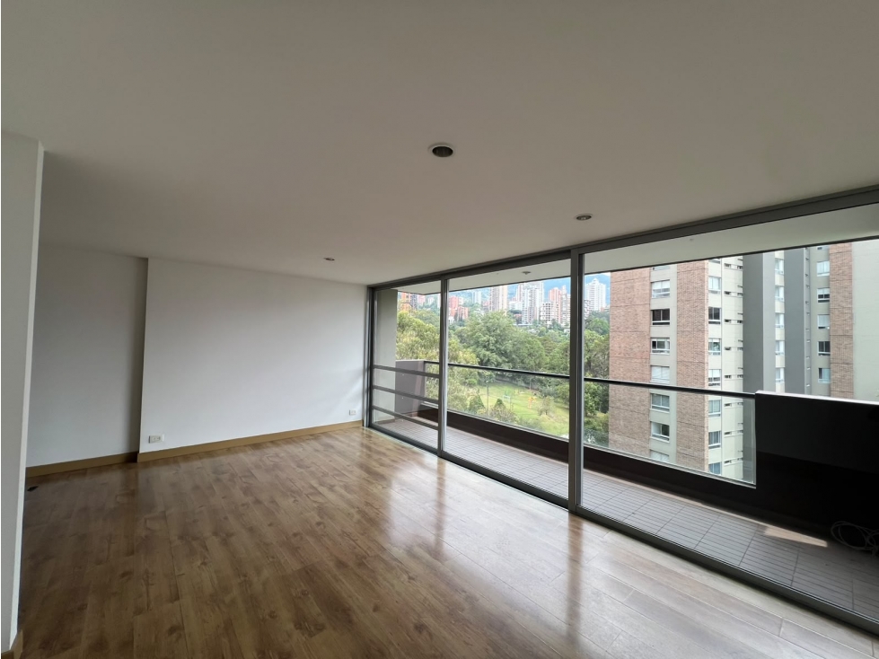 APARTAMENTO EN ARRIENDO SECTOR LOS BALSOS - POBLADO