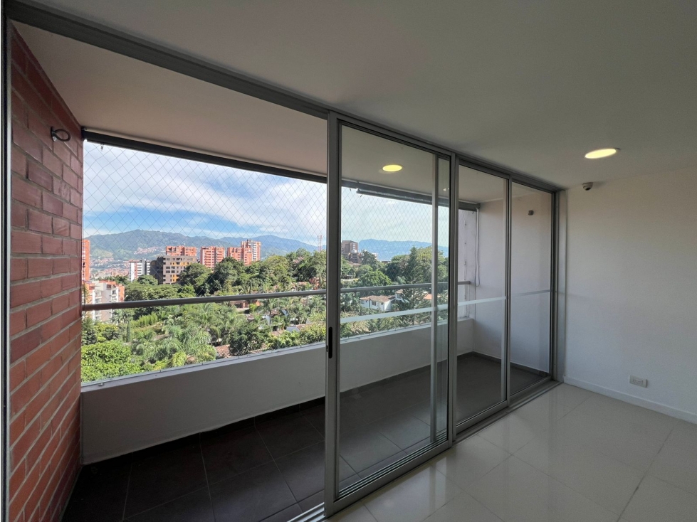 APARTAMENTO EN ARRIENDO SECTOR CUMBRES - ENVIGADO