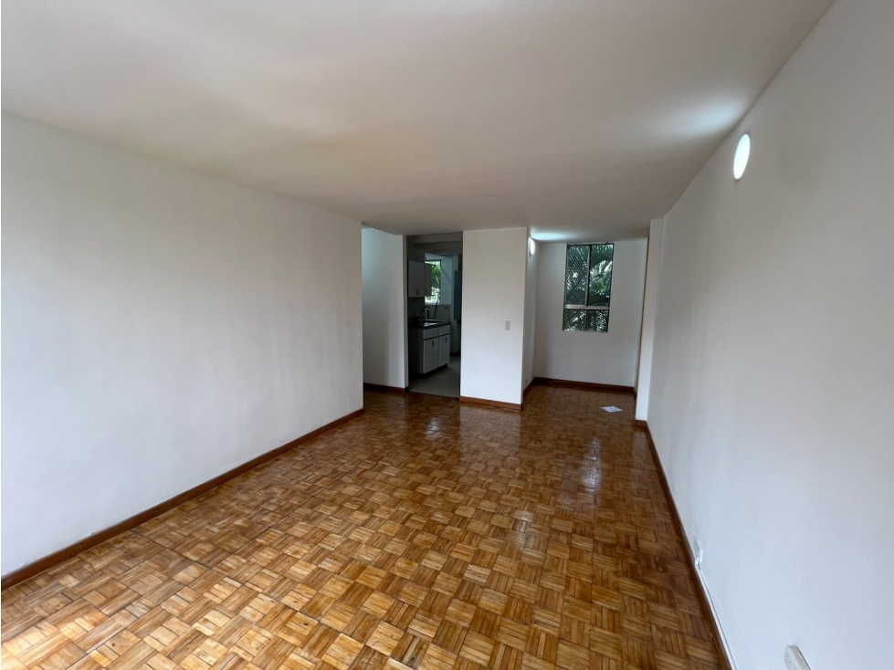 APARTAMENTO EN ARRIENDO SECTOR DE PATIO BONITO - POBLADO — foto 3