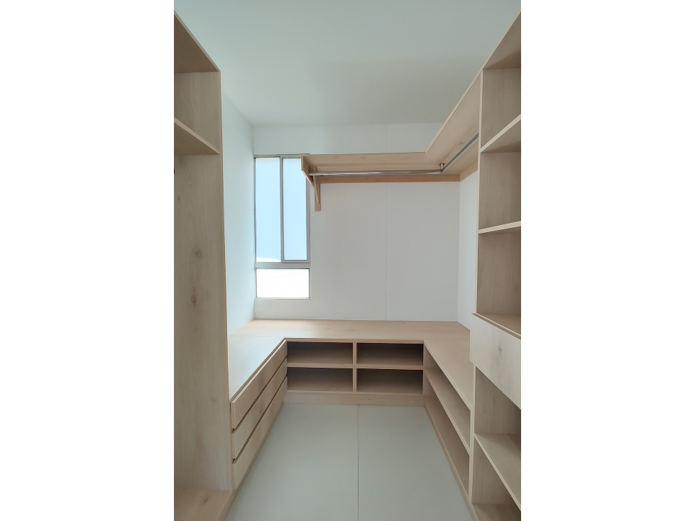 APARTAMENTO EN ARRIENDO SECTOR DE CASTROPOL - POBLADO — foto 6