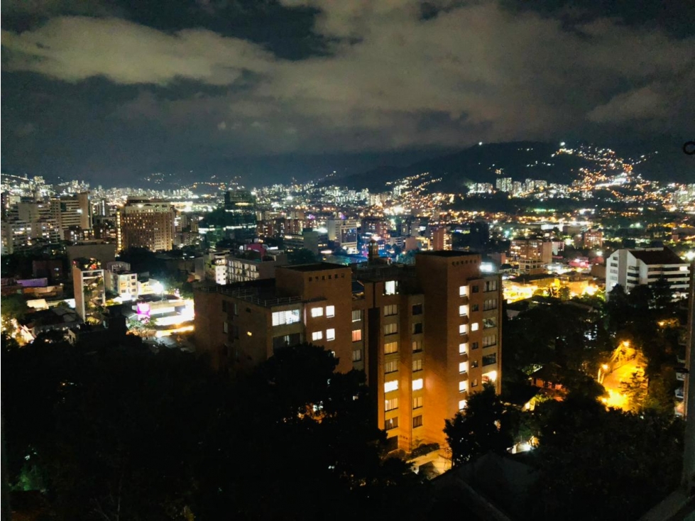 APARTAMENTO EN ARRIENDO VACIO/AMOBLADO SECTOR LALINDE - POBLADO — foto 5