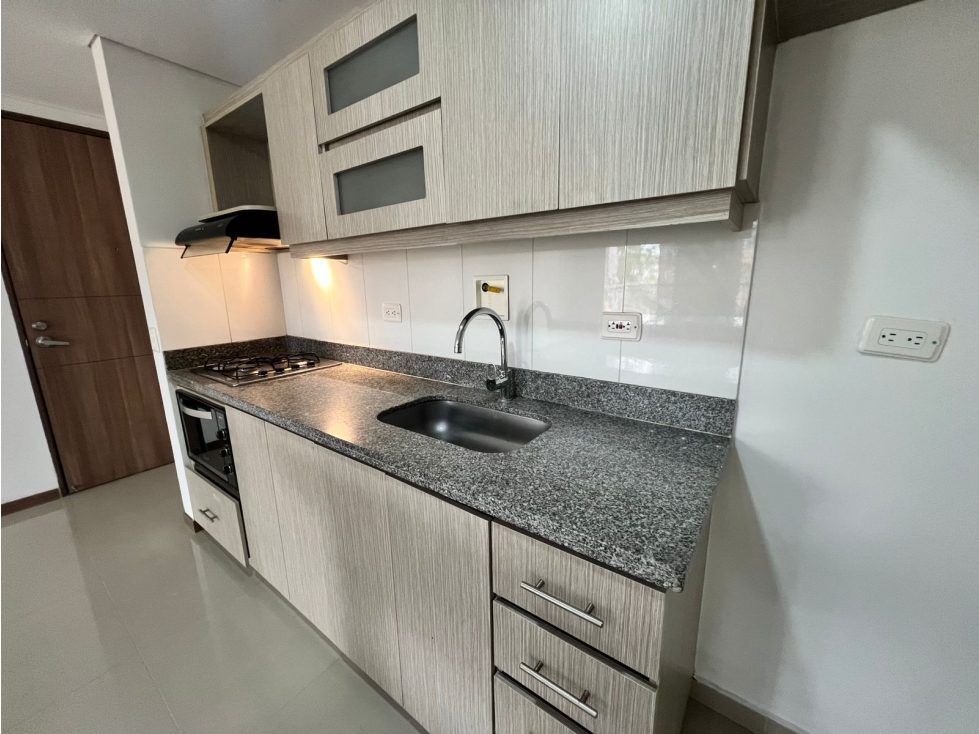 APARTAMENTO EN ARRIENDO EN LOS NARANJOS - ENVIGADO — foto 4