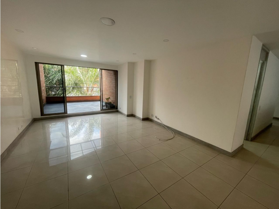 APARTAMENTO EN ARRIENDO SECTOR EL CAMPESTRE - POBLADO — foto 3