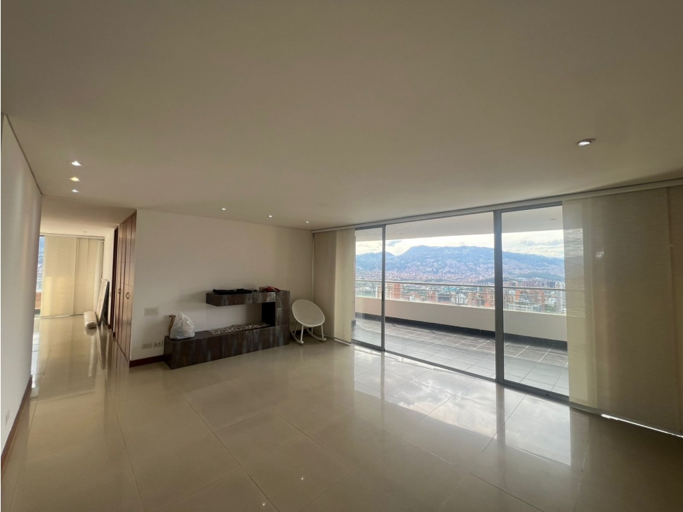 APARTAMENTO EN ARRIENDO SECTOR DE LOS GONZALEZ - POBLADO — foto 4