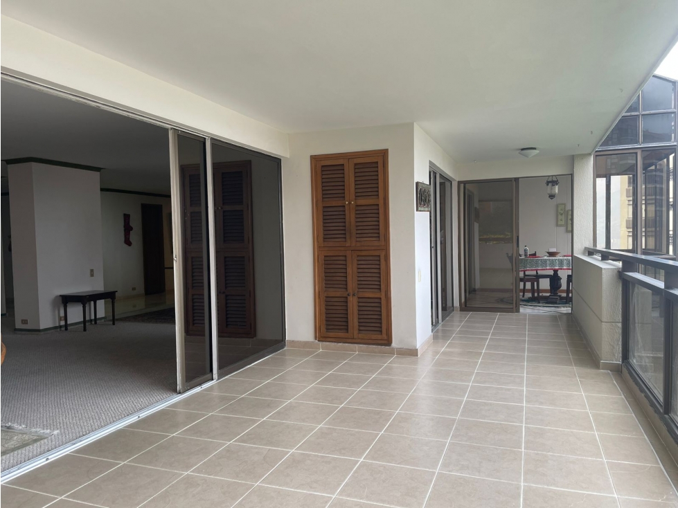 Apartamento en Arriendo Los Balsos Medellín — foto 3