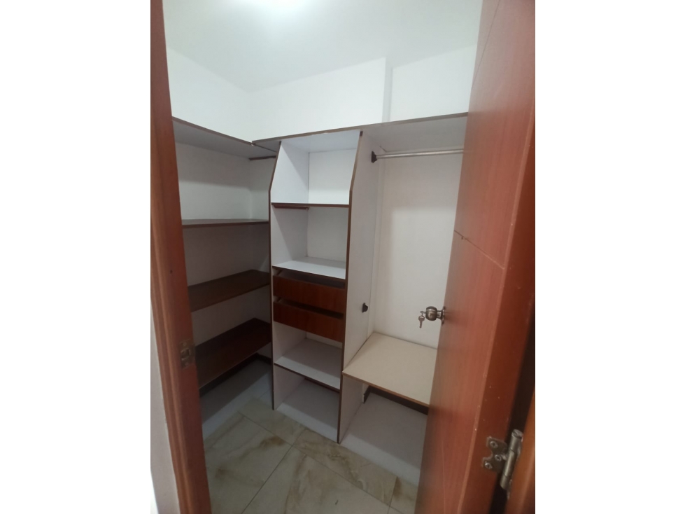 APARTAMENTO EN ARRIENDO SECTOR LA LINDE - POBLADO — foto 6