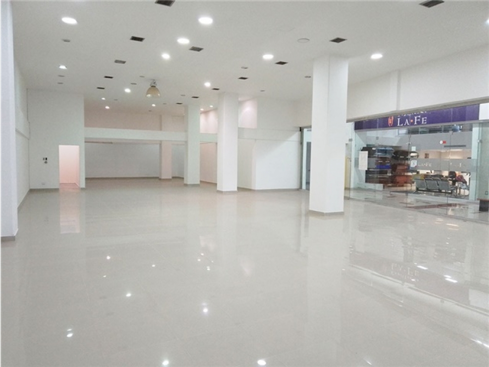 LOCAL EN ARRIENDO SECTRO DE INDUSTRIALES - MEDELLIN — foto 2