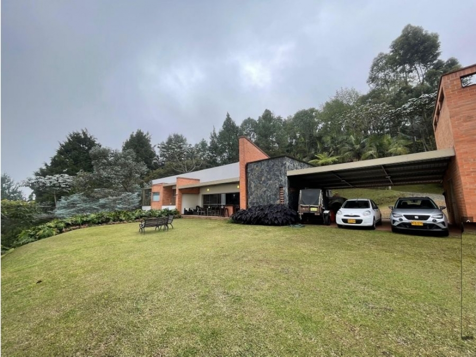 CASA EN ARRIENDO SECTOR DE LAS PALMAS - POBLADO