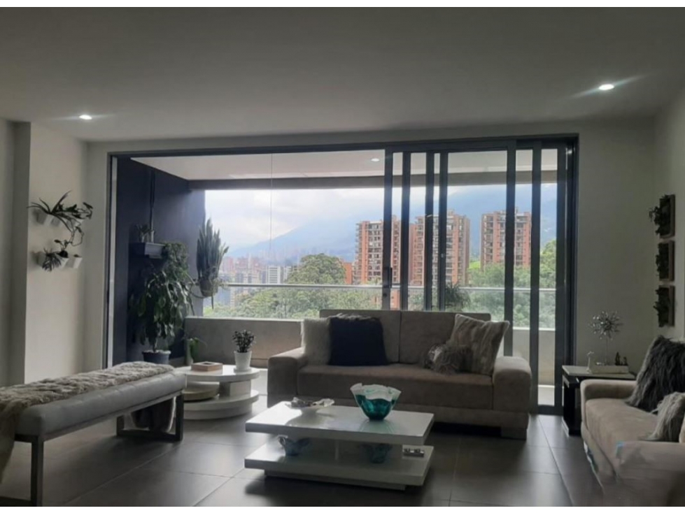 APARTAMENTO EN VENTA SECTOR LAS BRUJAS - ENVIGADO