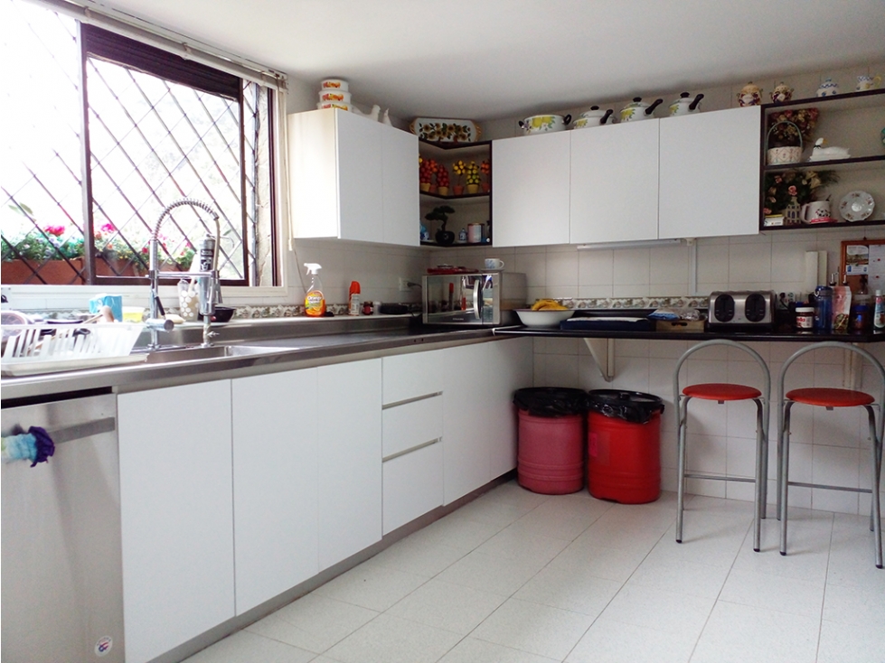 Casa en Venta y Arriendo en Los Balsos Medellín — foto 6