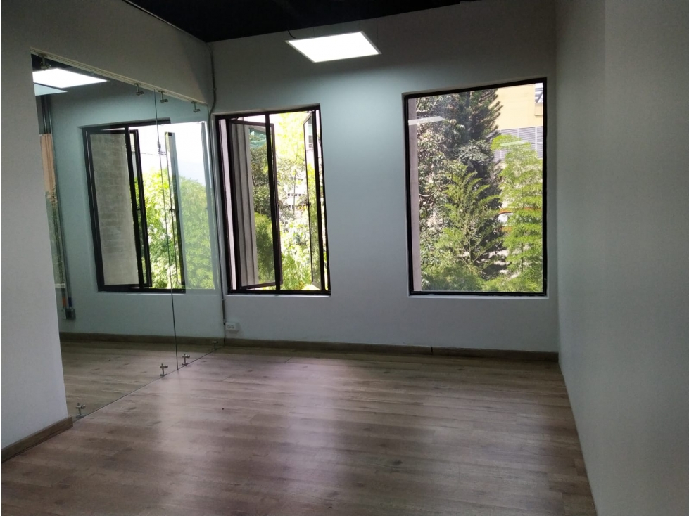 LOCAL EN ARRIENDO UBICADO EN MILLA DE ORO — foto 3