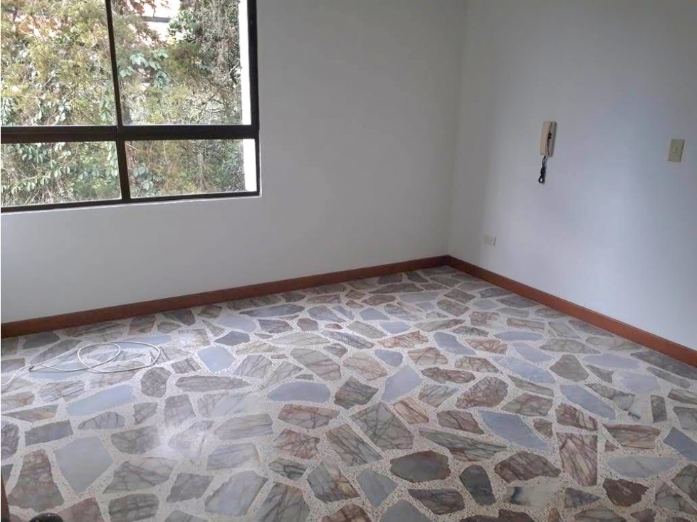 APARTAMENTO EN ARRIENDO SECTOR LA TOJA - POBLADO — foto 4