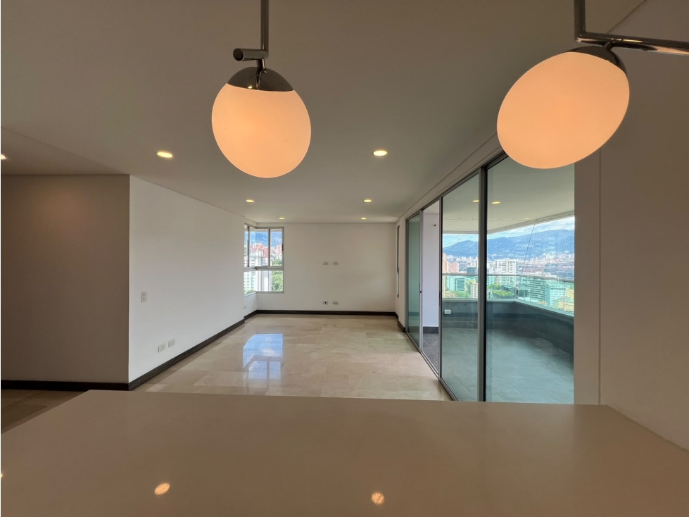 APARTAMENTO EN ARRIENDO SECTOR DE LOS PARRA - POBLADO