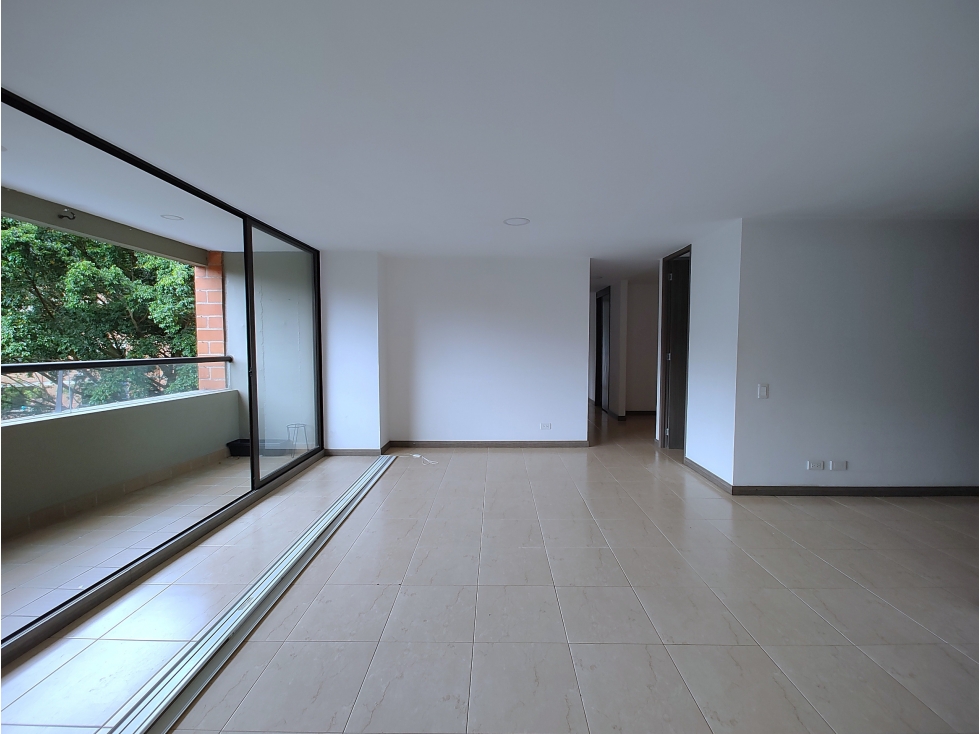 APARTAMENTO EN ARRIENDO SECTOR DE LA FRONTERA - POBLADO — foto 2