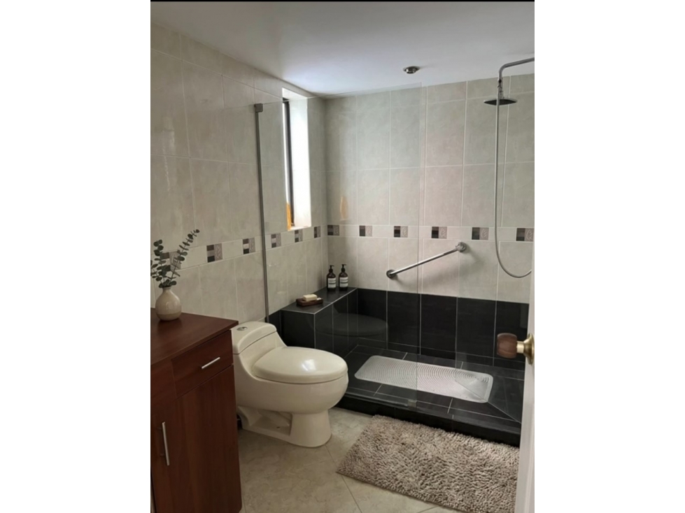 APARTAMENTO EN ARRIENDO SECTOR LOS BALSOS - POBLADO — foto 4