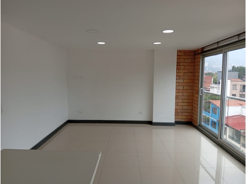 APARTAMENTO EN ARRIENDO SECTOR MAYORCA - GUAYABAL — foto 3