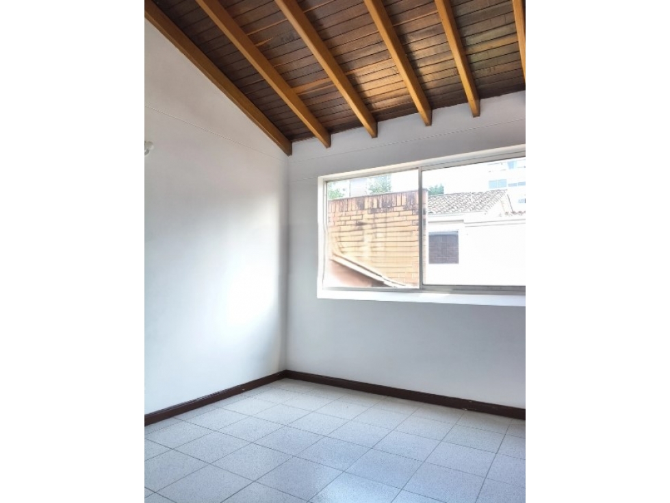 CASA EN ARRIENDO SECTOR DELOS BALSOS - POBLADO — foto 3
