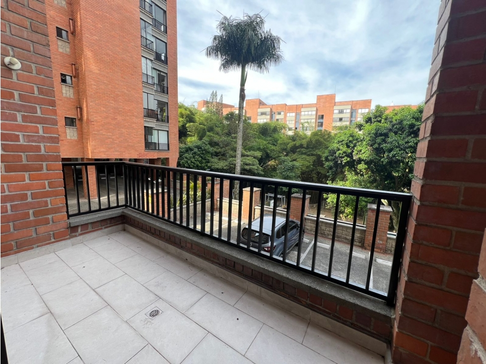 APARTAMENTO EN ARRIENDO SECTOR LOS BALSOS - POBLADO — foto 6