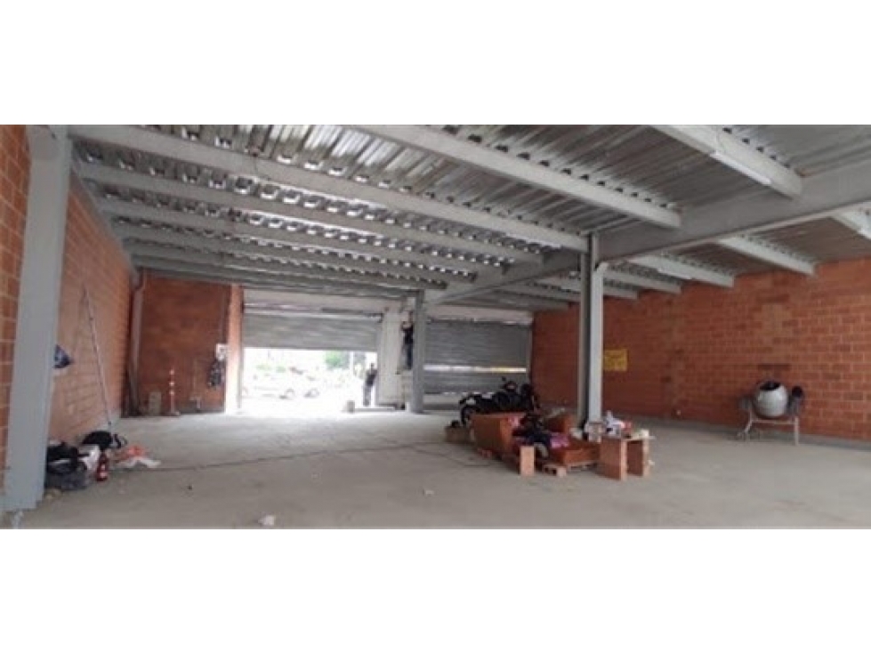 BODEGA EN RENTA UBICADA EN LA AMERICA - 4
