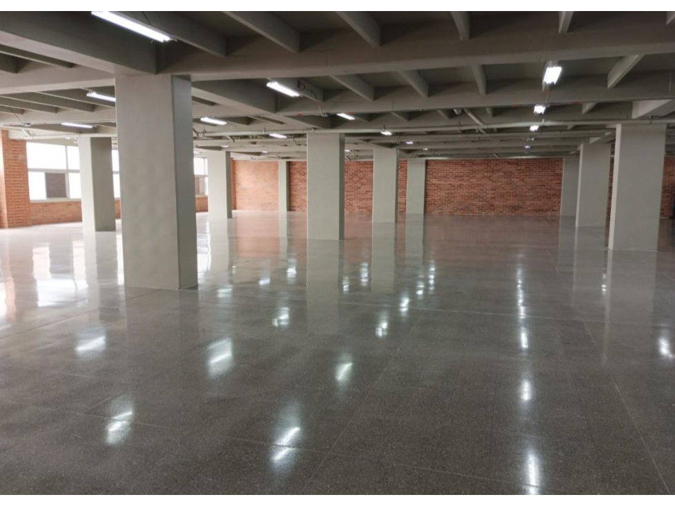 LOCAL EN ARRIENDO SECOR SANTA FE GUAYABAL
