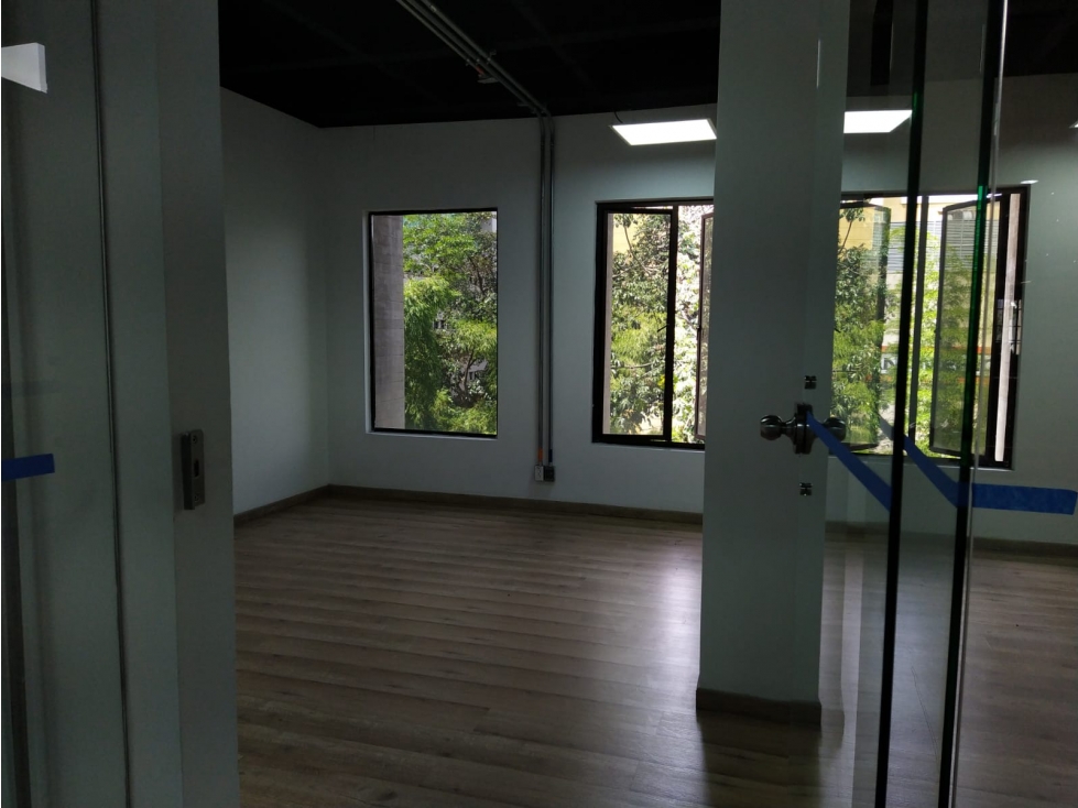 LOCAL EN ARRIENDO UBICADO EN MILLA DE ORO — foto 4