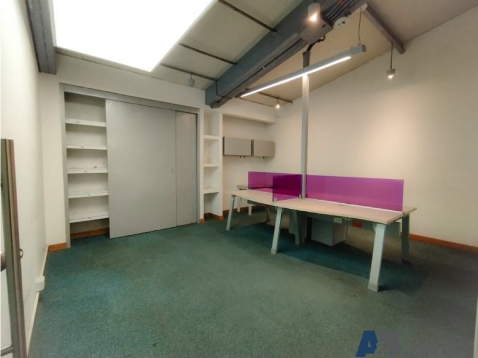 EDIFICIO EN ARRIENDO SECTOR LAURELES - 4