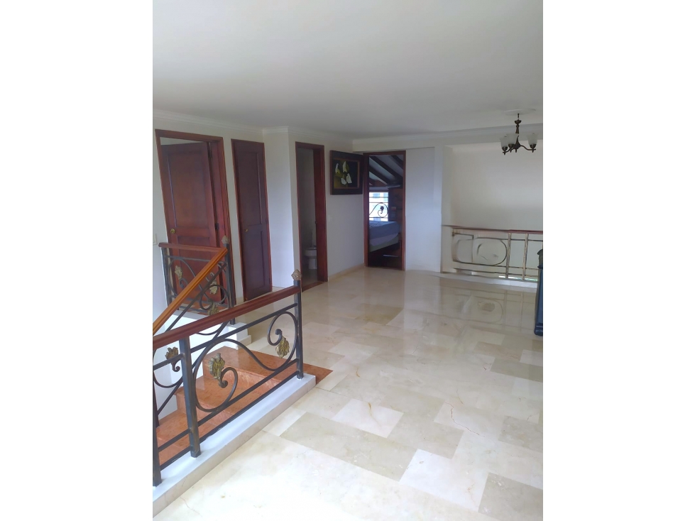APARTAMENTO PENTHOUSE DUPLEX EN ARRIENDO SECTOR LOS BALSOS - POBLADO — foto 5