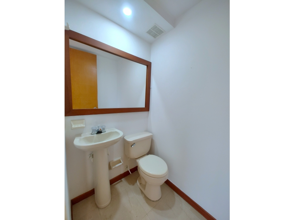 APARTAMENTO EN ARRIENDO SECTOR DE FRONTERA - POBLADO — foto 6