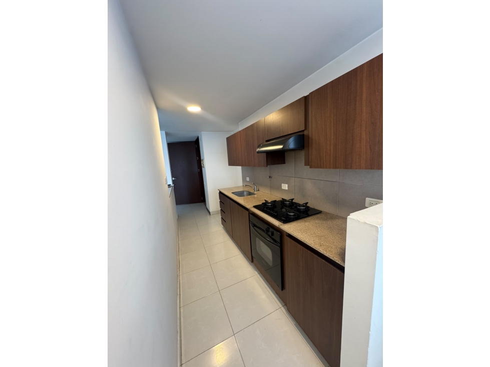 APARTAMENTO EN ARRIENDO SECTOR SAN LUCAS - POBLADO — foto 4