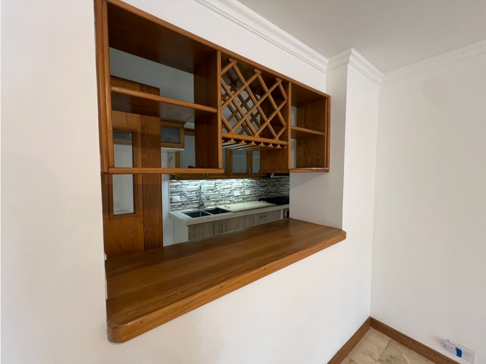 APARTAMENTO EN ARRIENDO SECTOR LOS BALSOS - POBLADO — foto 3