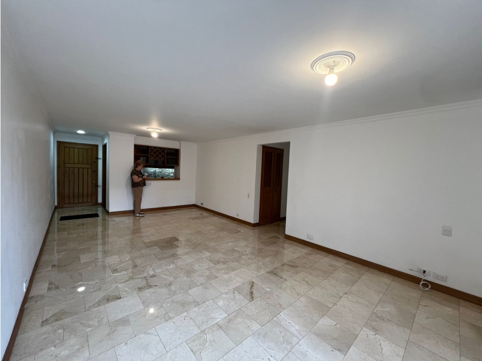 APARTAMENTO EN ARRIENDO SECTOR LOS BALSOS - POBLADO — foto 4