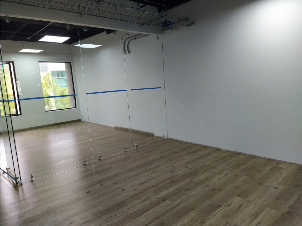 LOCAL EN ARRIENDO UBICADO EN MILLA DE ORO — foto 5